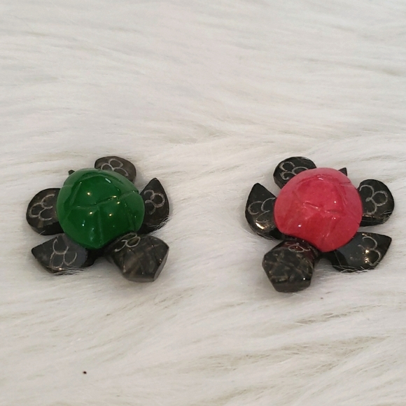 Ceramic Turtles - Picture 1 of 13